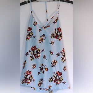 No Boundaries NOBO Women’s Sleeveless Woven Tank Top Light Blue Size L Floral